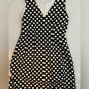 GW Kate Spade Black and White Apple Print Dress with pockets- sz 14-